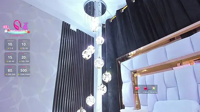 SarayRoyse online show from 04/07/26, 07:48