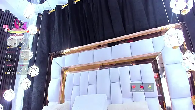 SarayRoyse online show from 04/10/26, 07:54