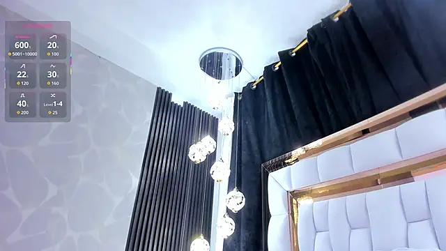 SarayRoyse online show from 10/19/25, 07:27