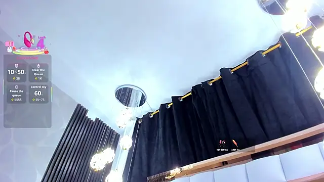 SarayRoyse online show from 10/29/25, 07:35