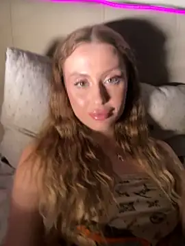Sweet  Milly online show from 04/25/26, 06:05