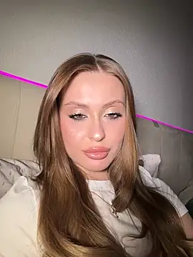 Sweet  Milly online show from 04/30/26, 07:32