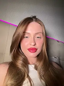 Sweet  Milly online show from 05/03/26, 06:11