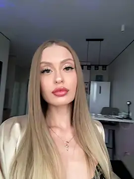 Sweet  Milly online show from 09/28/25, 01:40