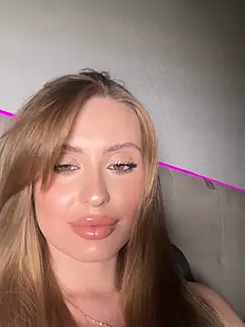 Sweet  Milly online show from 06/01/26, 06:18