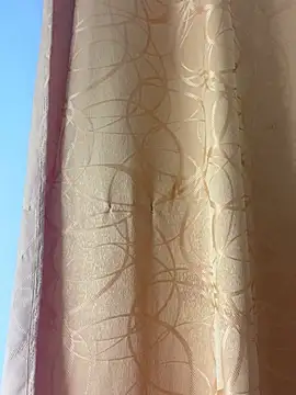 Snapshot of Queenvalery21cm chatting on 01/10/25, 05:05 Queenvalery21cm online show from 01/10/25, 05:05