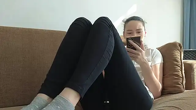 Mr-and-Mrs-Smith online show from 01/10/26, 06:42