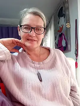 irinamaux online show from 02/20/26, 08:27