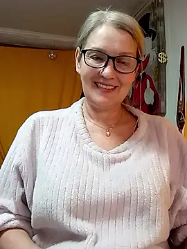 irinamaux online show from 03/15/26, 11:06