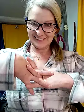 irinamaux online show from 03/26/26, 05:22