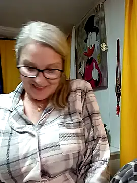 irinamaux online show from 03/20/26, 04:30