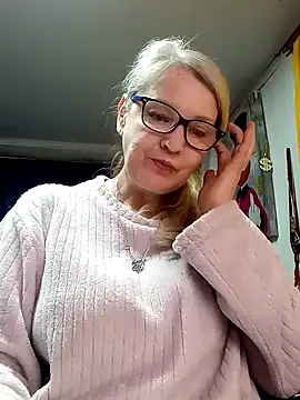 irinamaux online show from 04/09/26, 03:08