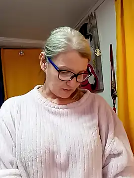 irinamaux online show from 03/29/26, 12:07