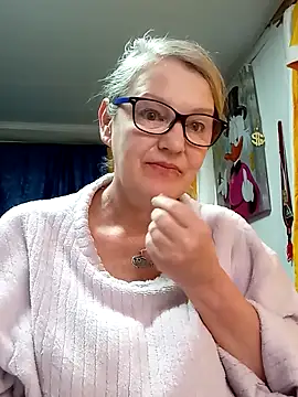 irinamaux online show from 04/03/26, 05:14