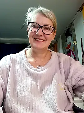 irinamaux online show from 04/14/26, 01:54