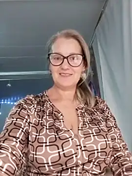 irinamaux online show from 11/22/25, 09:57