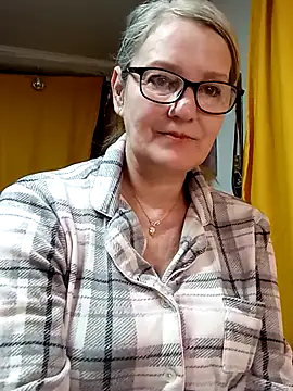 irinamaux online show from 03/20/26, 04:02