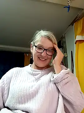 Snapshot of irinamaux chatting on 05/29/26, 04:51 irinamaux online show from 05/29/26, 04:51