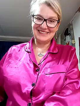 irinamaux online show from 04/16/26, 02:23