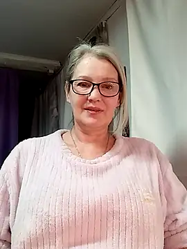 irinamaux online show from 02/12/26, 04:45