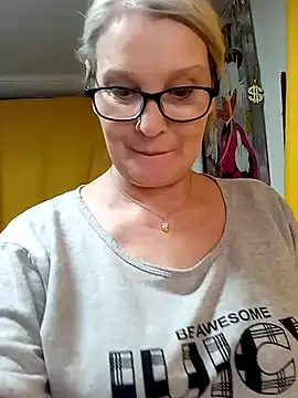 irinamaux online show from 03/11/26, 04:56