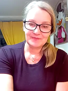 irinamaux online show from 03/08/26, 02:04