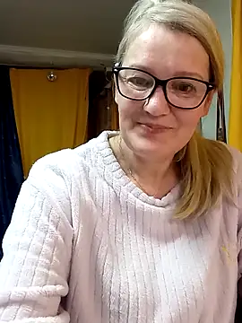 irinamaux online show from 03/25/26, 04:01