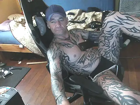 Snapshot of Tomi18cmm2 chatting on 10/03/25, 02:29 Tomi18cmm2 online show from 10/03/25, 02:29