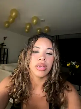 Snapshot of Brunettexio chatting on 09/11/25, 03:17 Brunettexio online show from 09/11/25, 03:17