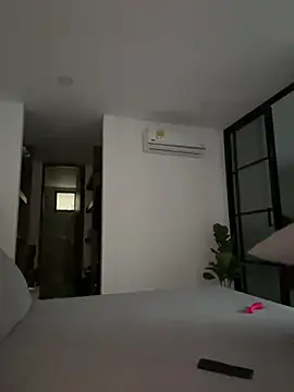 Snapshot of Brunettexio chatting on 02/01/25, 10:01 Brunettexio online show from 02/01/25, 10:01