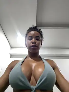 Snapshot of Brunettexio chatting on 01/25/25, 11:54 Brunettexio online show from 01/25/25, 11:54