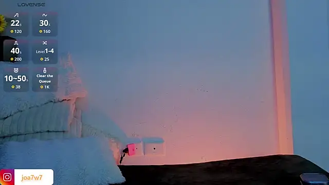 Levii Ackermann online show from 04/15/26, 02:43