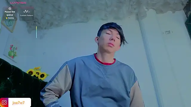 Levii Ackermann online show from 03/18/26, 02:08