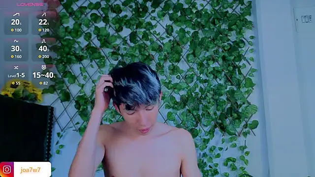 Levii Ackermann online show from 11/18/25, 07:50