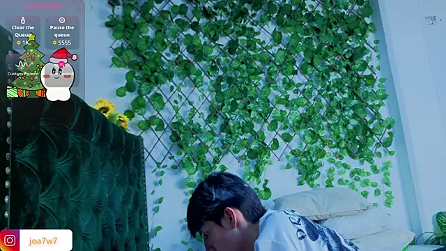 Levii Ackermann online show from 12/05/25, 07:55