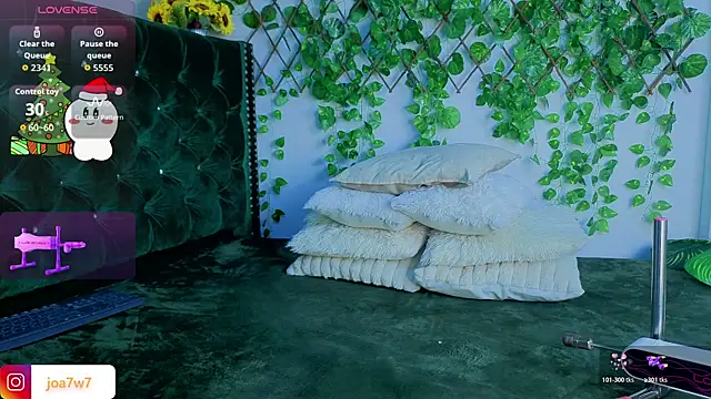 Levii Ackermann online show from 12/17/25, 01:38