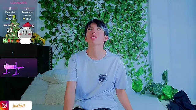 Levii Ackermann online show from 12/19/25, 01:46