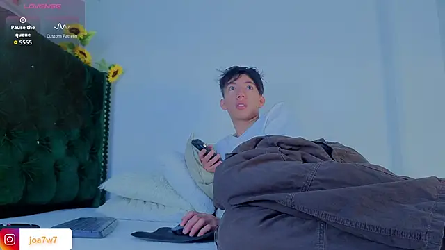 Levii Ackermann online show from 02/26/26, 02:06