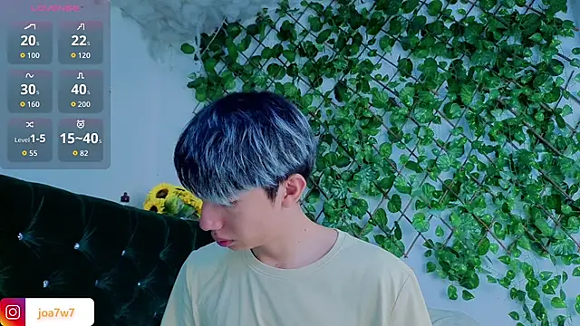 Levii Ackermann online show from 11/25/25, 02:28