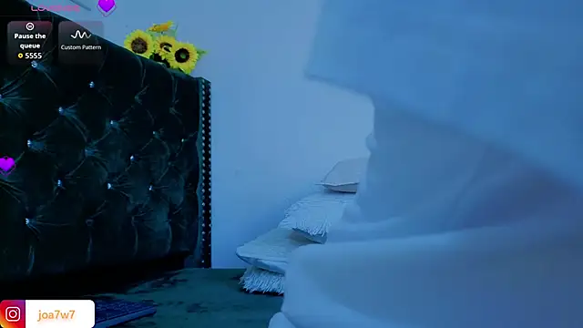 Levii Ackermann online show from 03/25/26, 04:28