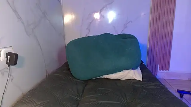 mollyguns online show from 02/22/26, 08:21