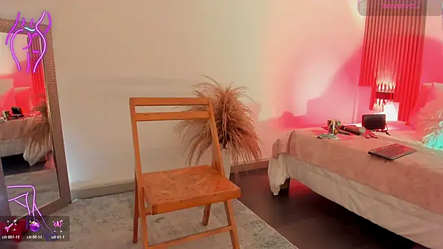 fransheska rossi online show from 11/27/25, 01:22