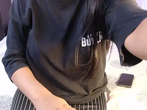 Freya nia online show from 01/05/25, 01:47