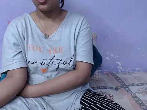 Freya nia online show from 11/12/25, 01:37