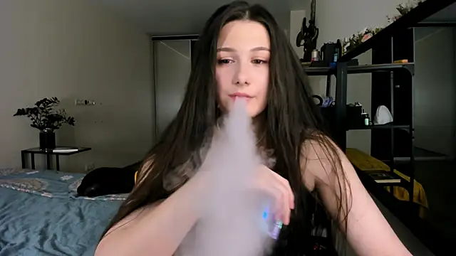 nostripchat online show from 09/13/25, 05:24