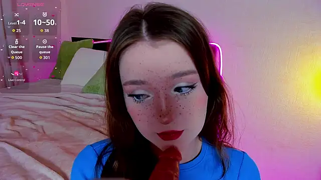 lexxxxxxi online show from 10/02/25, 06:11