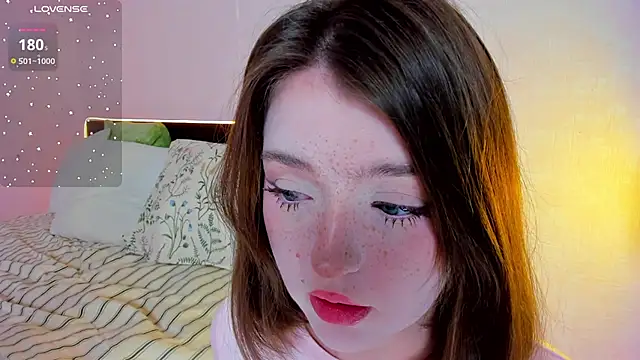 lexxxxxxi online show from 04/19/26, 06:43