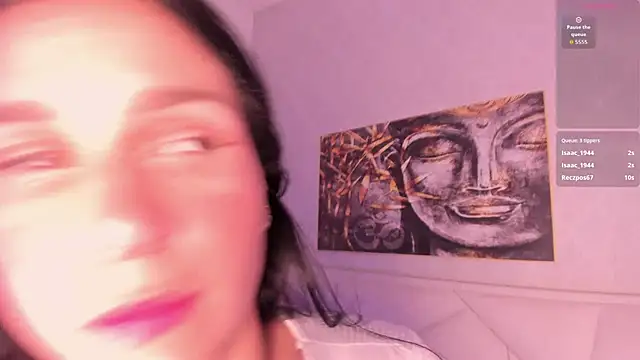 Sofi Perez  online show from 12/13/25, 08:04