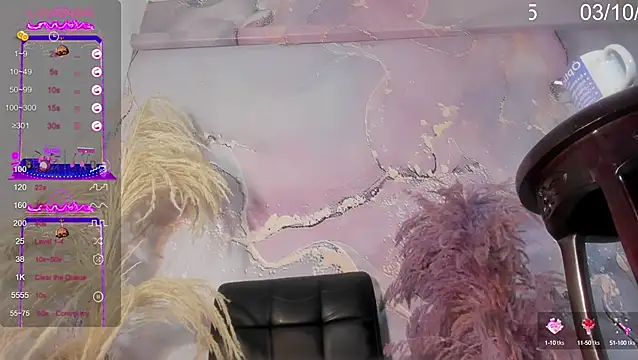 VALERIAQUEENTS online show from 10/03/25, 02:18