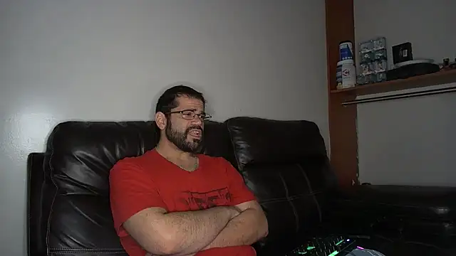 Zander823 online show from 03/18/26, 04:04